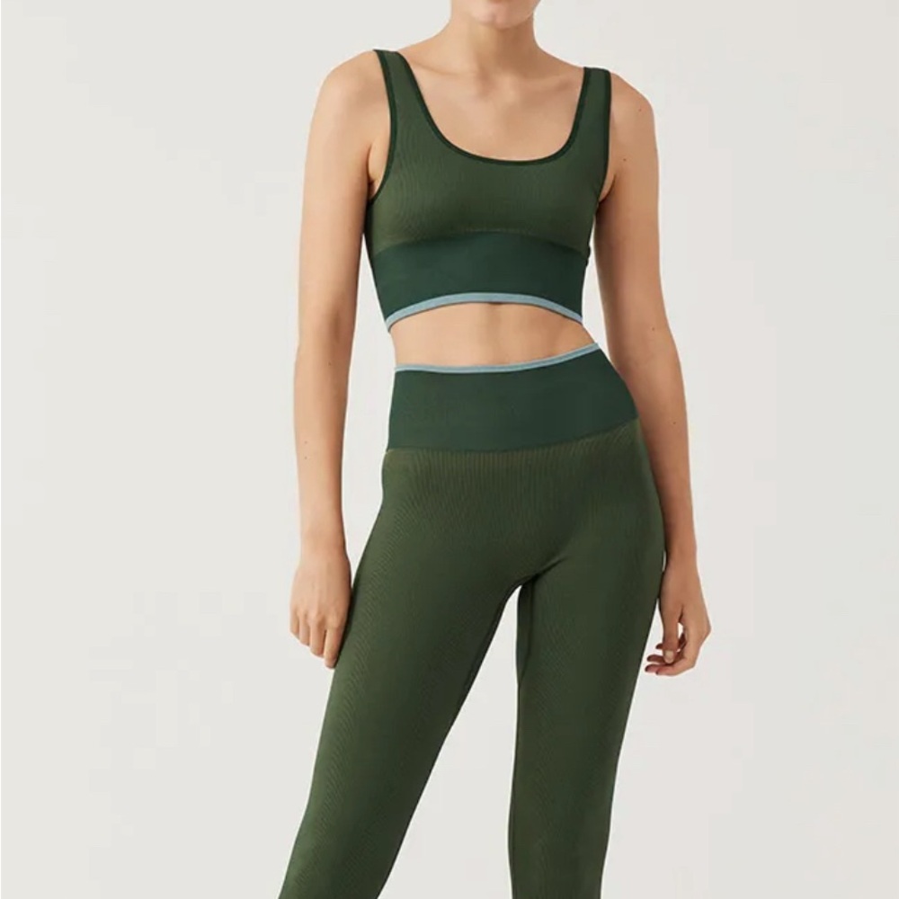 Outdoor Voices SeamlessRib Set